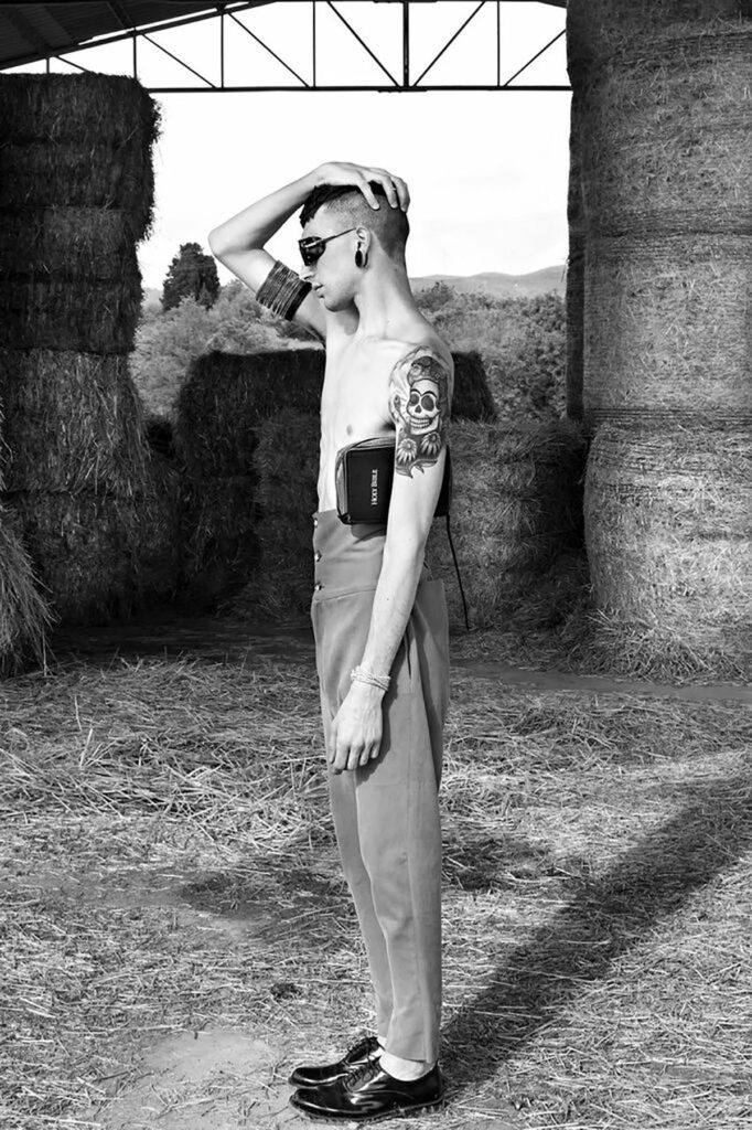 Editorial SICKY MAGAZINE, fashion styling Elisa Sedoni, Milano- Firenze